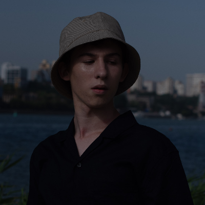 Константин Андреев