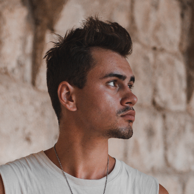 Vlad Leon