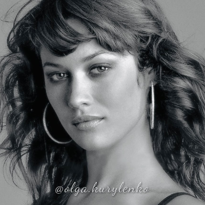 olga kurylenko