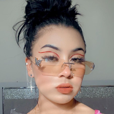 Kelly Her Her