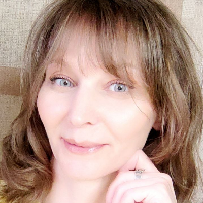 Елена Дивия