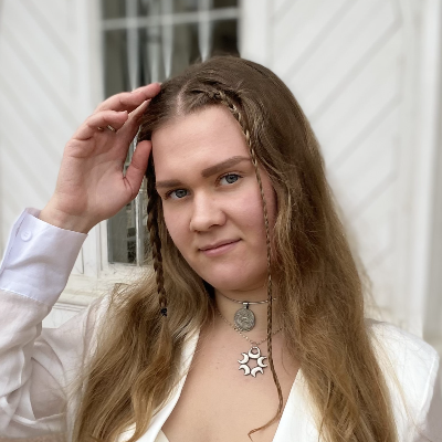 Юлия Галкина