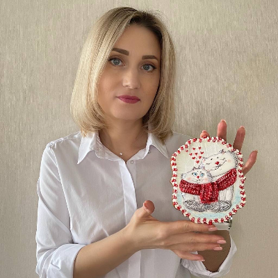 Юлия Захарова