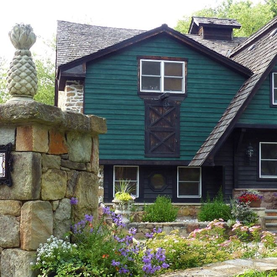 Stone Gables Bed & Breakfast