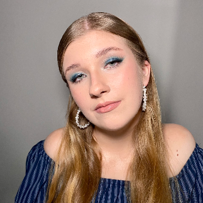 Полина Данилова