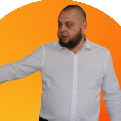 Андрей Тихонов