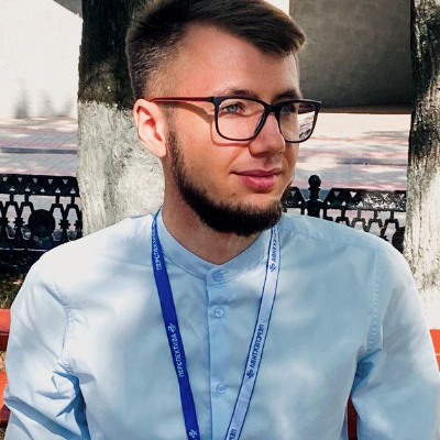 Илья Абрамов