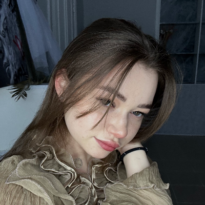 Полина