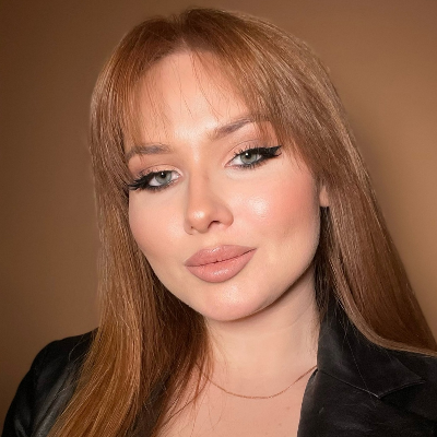 Полина
