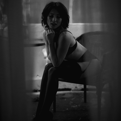 Clara_Bendover
