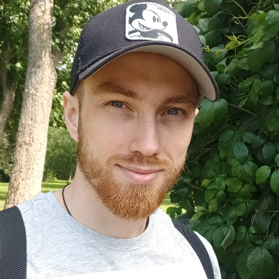 Dmitriy Okhezin