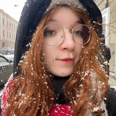 Аня ☺️
