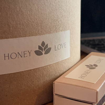 HONEY LOVE