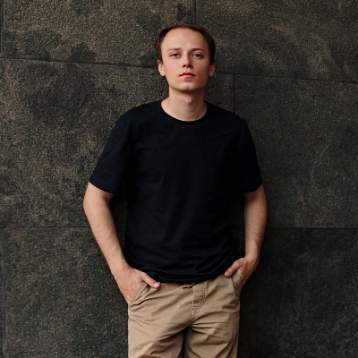 Евгений Пономарёв