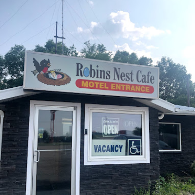 Robin's Nest Motel and Cafe