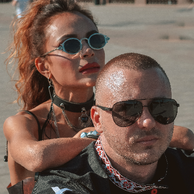 Ivan Meshkov & Lorensiya