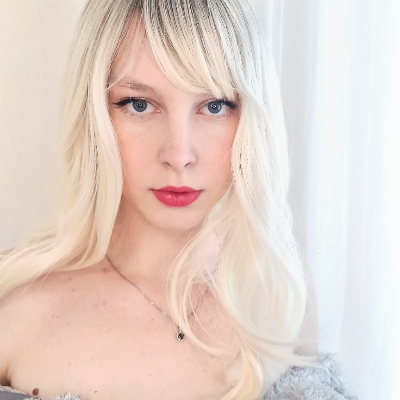 Lili doll