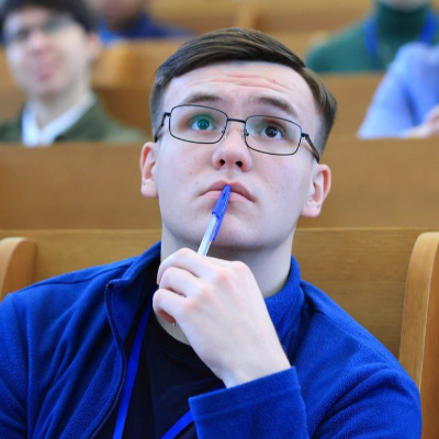 Василий Кустов