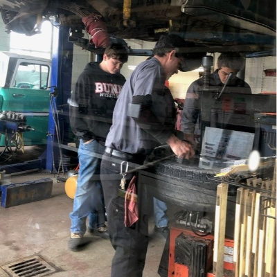 Two Sisters Tire Auto & Truck Repair