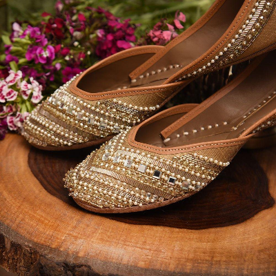 gulbhaharjutti