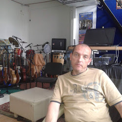 Александр Нелюбин